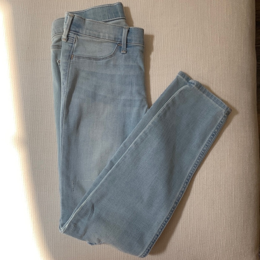 ❗️NEW NEVER WORN❗️Abercrombie kids jeggings